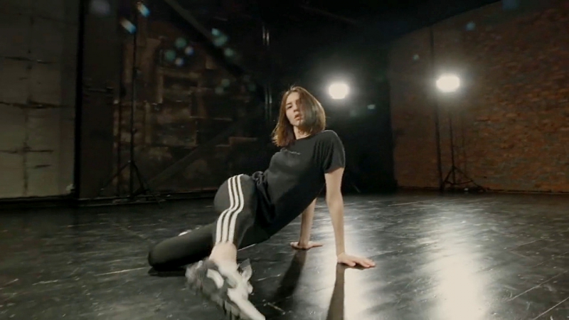 Karina mizrahi | np | vogue