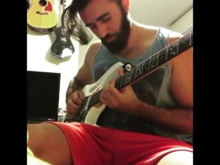 One of my fav song by the #guitar #god #stevevai, trying to learn it entirely, will be a big challenge!