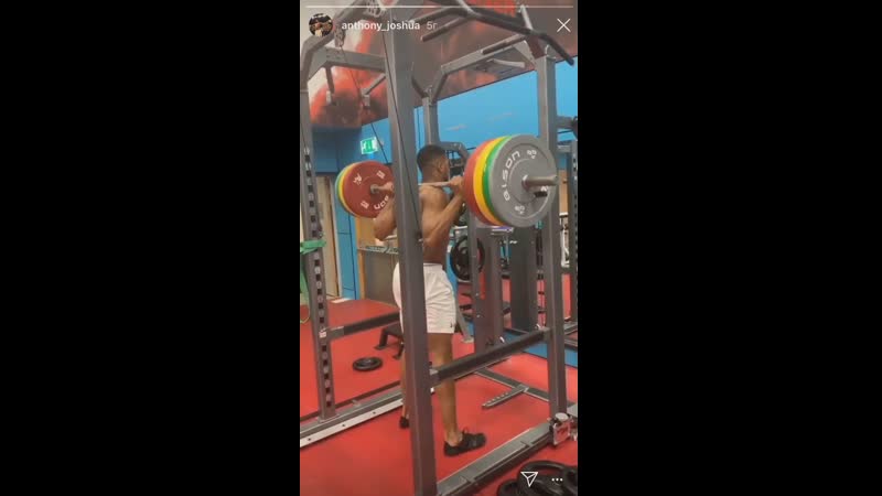 🎬энтони джошуа проводит изнурительные тренирои💪
