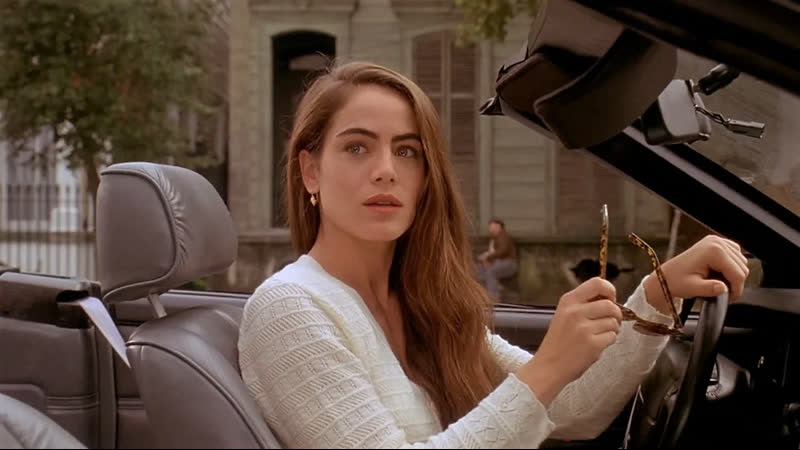 Ван дамм защитил девушку у бара "трудная мишень" 1993 год