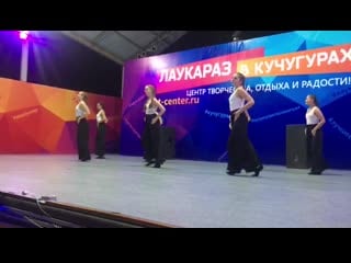 Девочки ансамбль танца "спектр"