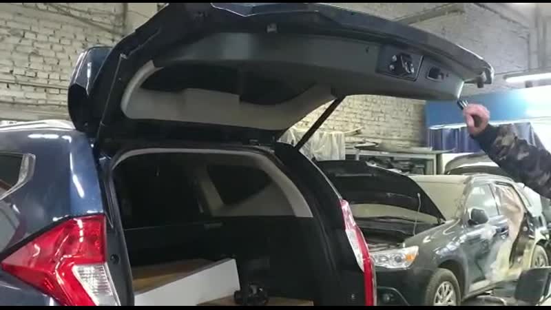 Электропривод задней двери на mitsibishi pajero sport 2016 2019