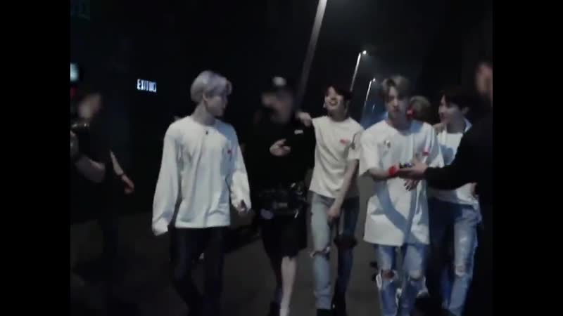 Bts memories of 2018 /у чонгу болят ножки😭/