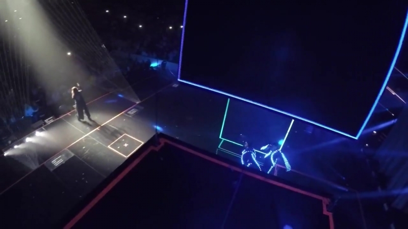 Allison cornell's view during "i'm gonna getcha good!" (shania twain's now tour)