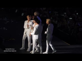 [180818] monsta x fancam white girl @ k wave 3 music festival in malaysia