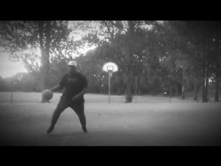 No better way to get that cardio in ⛹🏾#ballislife лондон 23 06 2017