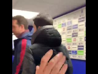 Straight to work @m8arteta heads down to our dressing room at full time evears
