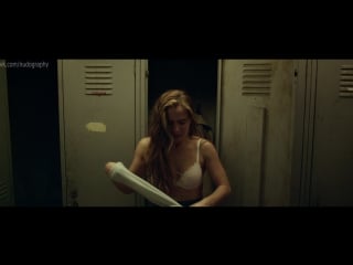 Хейли лу ричардсон (haley lu richardson) в фильме "сплит" (раздвоение личности, split, 2017, м найт шьямалан) 1080p