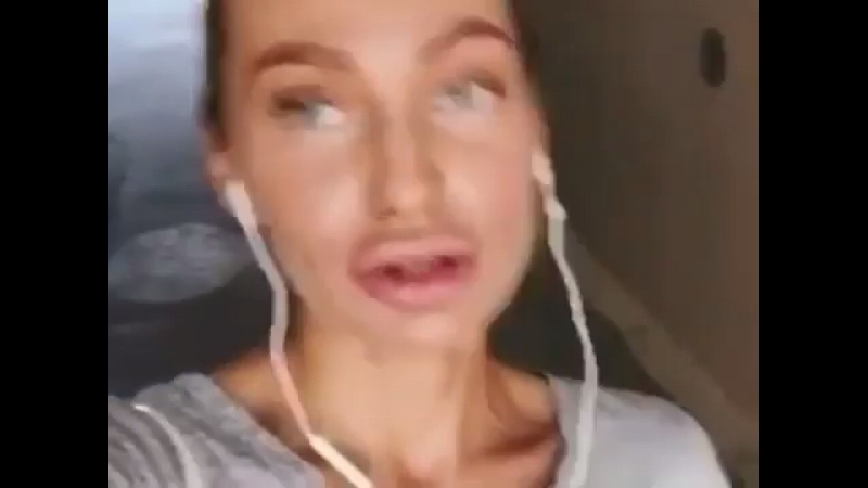 Гарна дівчина