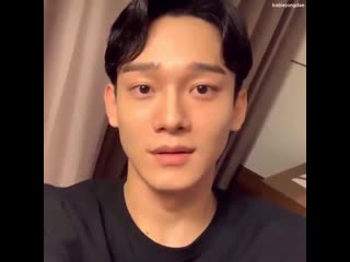 Lisa asks jongdae to smile