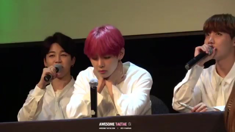 160512 video update #뷔 #태형 마이크랑 놀기진수를 보여주는👍🏻 그래도 멋지다❤️✨ @bts twt