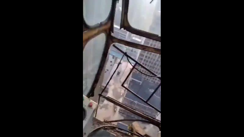 Главное не забыть надеть каску