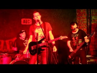 Виски без колы пошлая мэри (live in badland bar)