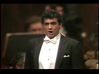 In concert at the met plácido domindo, sherrill milnes, tatiana troyanos, james levine, 1982 1983