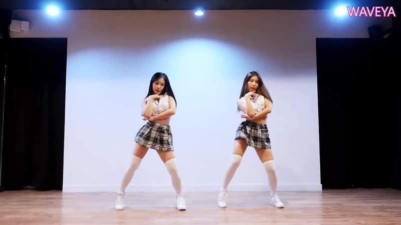 Baam porn video – Momoland 모모랜드 baam 배앰 waveya 웨이브야