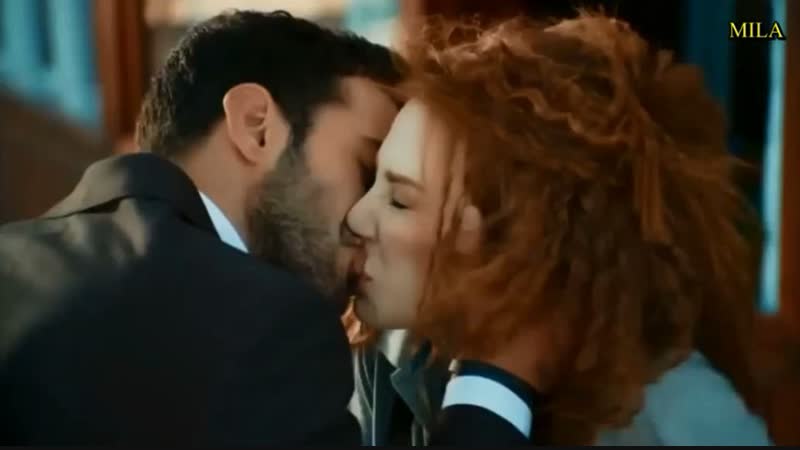 Первая встреча / первый поцелуй омера и дефне [1]