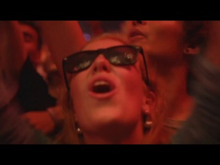 Sandro silva &amp; quintino epic (ladies on fire at tomorrowland 2012) (2)