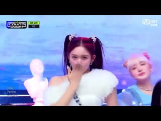 220407 love dive leeseo cut