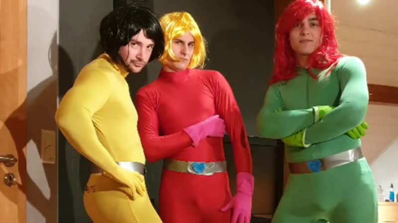 Косплей на totally spies, который мы заслужили