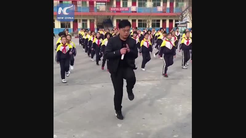 Оригинальный урок физкультуры в одной из школ провинции шаньси!
