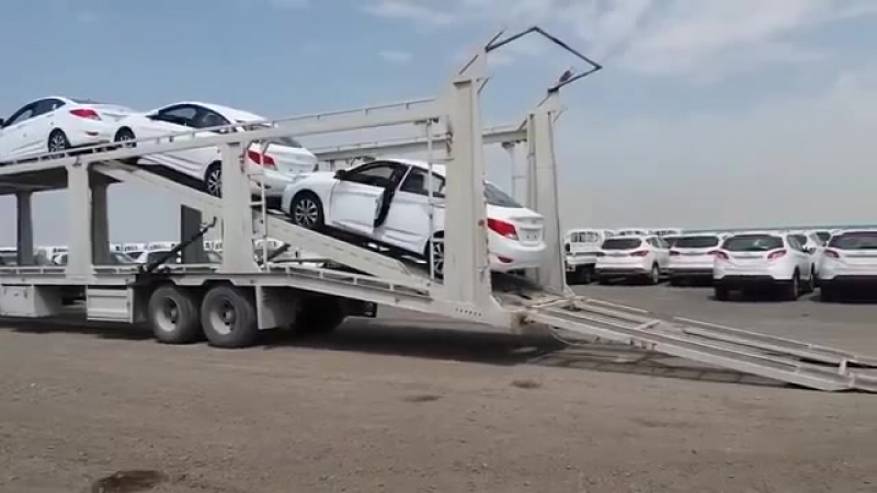 Автовоза porn video – Быстрая разгрузка автовоза