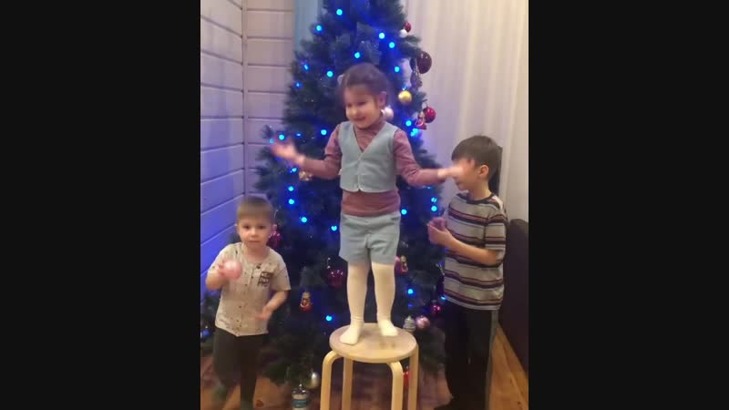 Йәйә, гүмәч, әнвәр чыршы, чыршы (л нигъмәтҗанова һәм ф таишевның балалары)