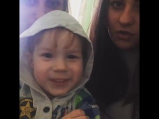 Доебались до пиздюка))