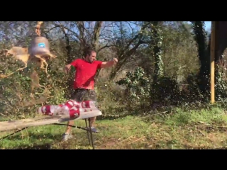 19 литров dr pepper и ментос!