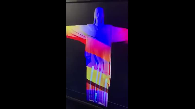 Знаменитая статуя иисуса христа в рио де жанейро окрасилась сегодня в цвета армянского триколор