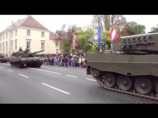 Video militärparade wiener neustadt 2012