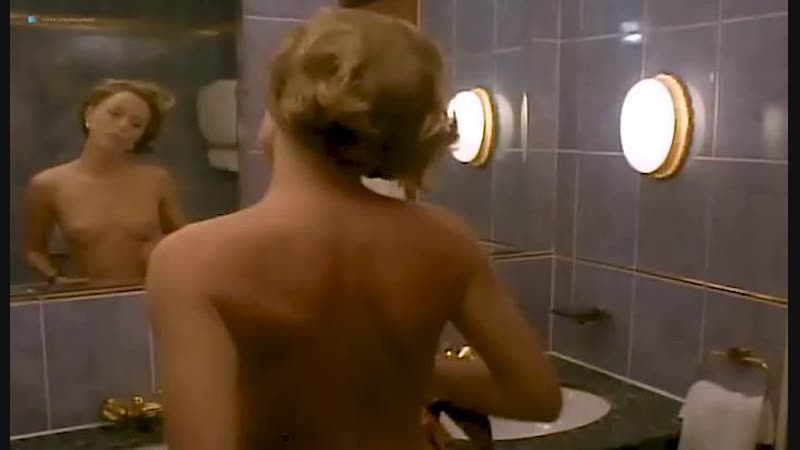 Пэтси кенсит (patsy kensit hot scenes in "twenty one" 1991)