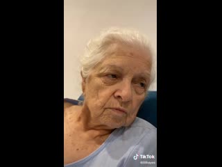 On this episode of english with lili entrepreneur freelance but really it’s that life contemplating gaze at the end for me