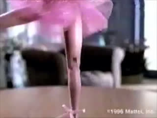 Twirling ballerina barbie 1995