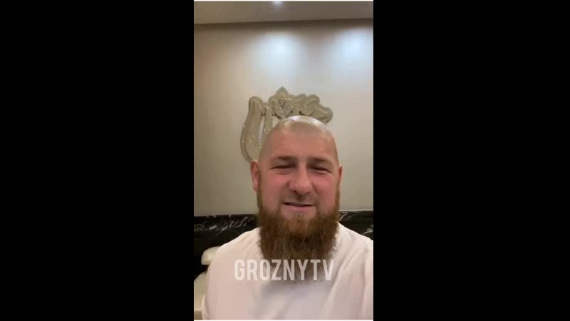 Рамзан кадыров побрился налысо в ответ на просьбы открыть парикмахерские