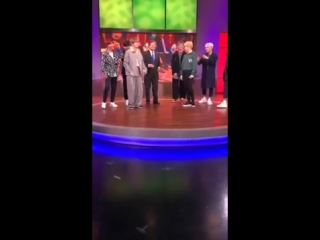 171116 bts in ktla morning news backstage