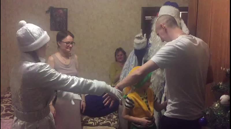 "в лесу родилась ёлочка" дед мороз путает слова