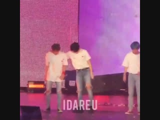 Nonono jungkook pulled seokjin next to him and look at how tiny jin looks next to jungoo i'm going thru it