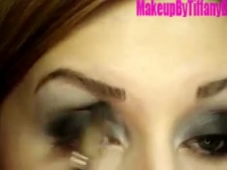 Wearable black gray smokey eyes 88 coastal scents palette