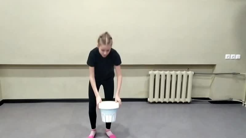 Кашпо ксюша