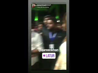 Zareen insta