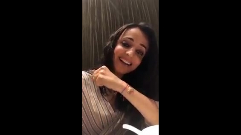 Sanaya wishing happyrakshabandhan to all aw! tht rakhi is so cute! sanayairani