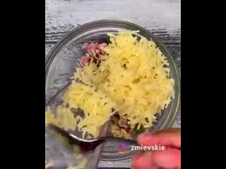 Кабачковые чебуреки