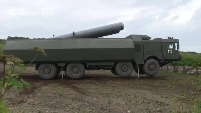 Минобороны показало видео пусков крылатых ракет оникс