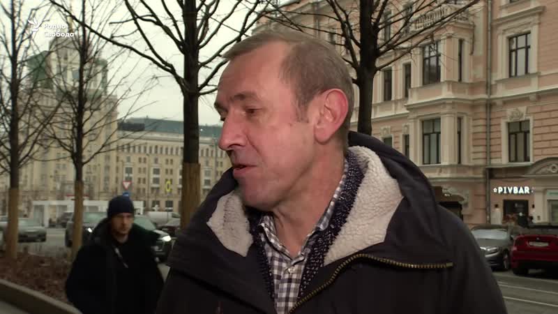 Нужно ли наказывать за неуважение к власти? опрос москвичей