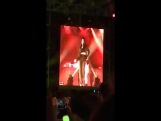 Fancam trouble maker jiyeon hyomin @concer in taipei (minyeon ver )