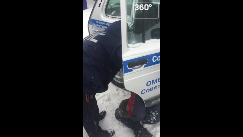 Очевидец porn video – Очевидец снял на видео жесткое задержание ехавшего из больницы водителя в югре