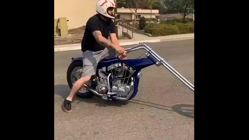 Let’s go crazy •••• credit @chopcult #harley #harleydavidson #sportster #touring #softail #vrod #dyna #sportstersofinstagram #