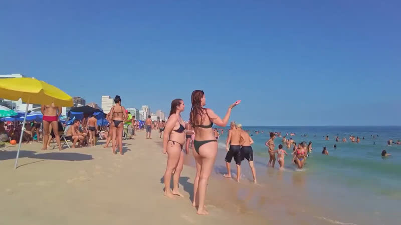 Прогулка по пляжу