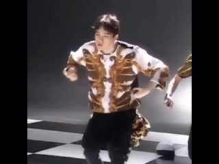 Yall tellin me this is what was hiding under that beanie