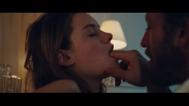 Камилль роу / camille rowe, josephine de la baume / josephine de la baume наш день придет / notre jour viendra,(2010) 1080p